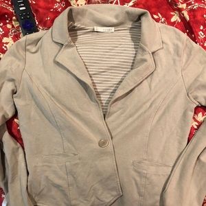 Hinge Medium Jacket